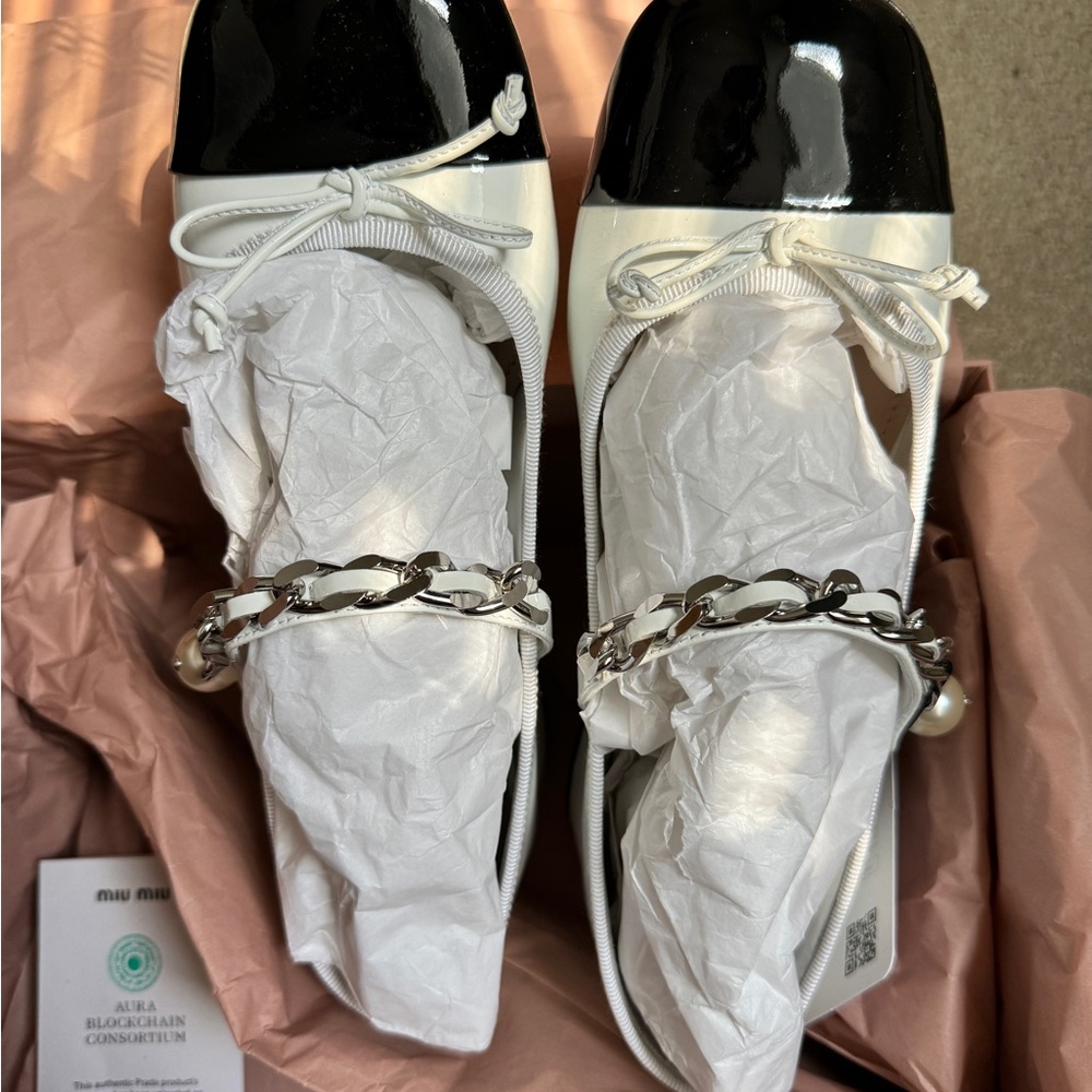 Miu Miu Black and White Women's Shoes
